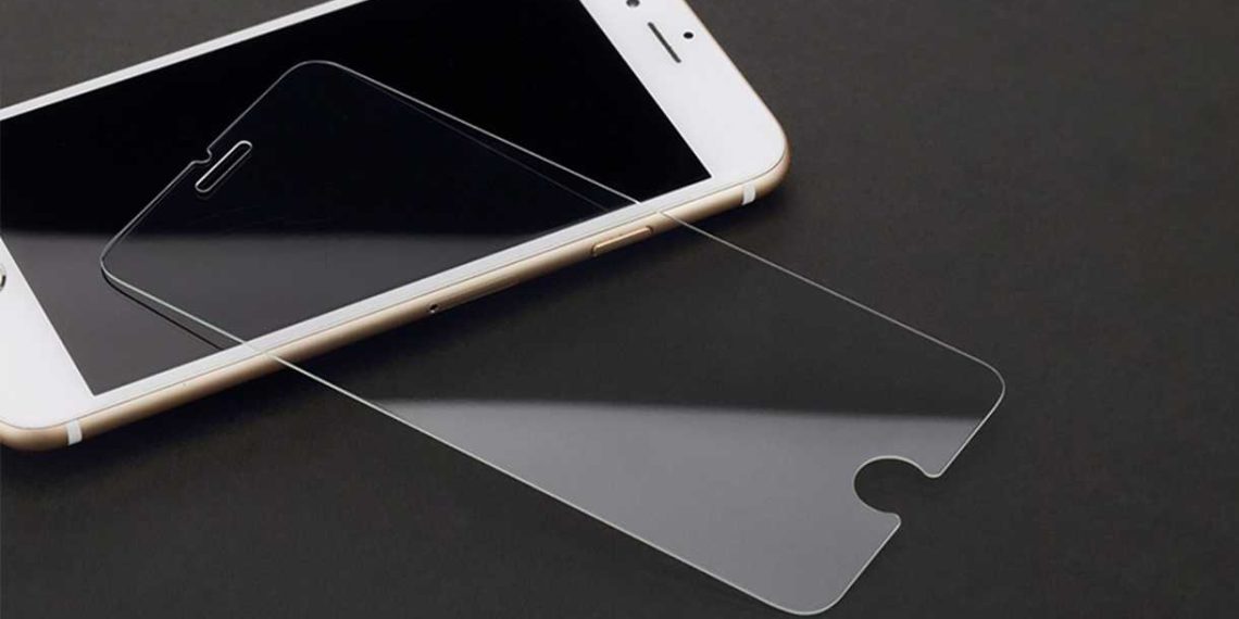 Как правильно клеить защитное стекло на экран смартфона