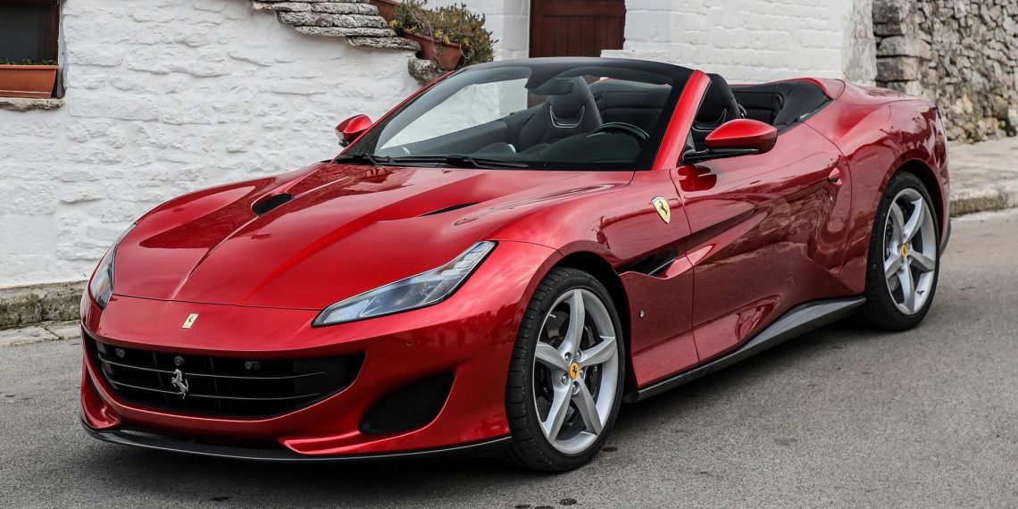 Самая дешевая Ferrari: доступная роскошь или миф?