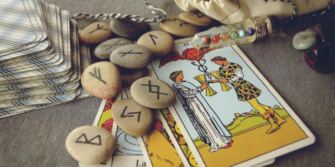 Гороскоп на 30 грудня за картами Таро: Терезам – гармонія, Водоліям – довіритися долі