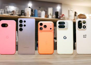 Названы лучшие смартфоны для покупки в начале 2026 года: от недорогих до топов